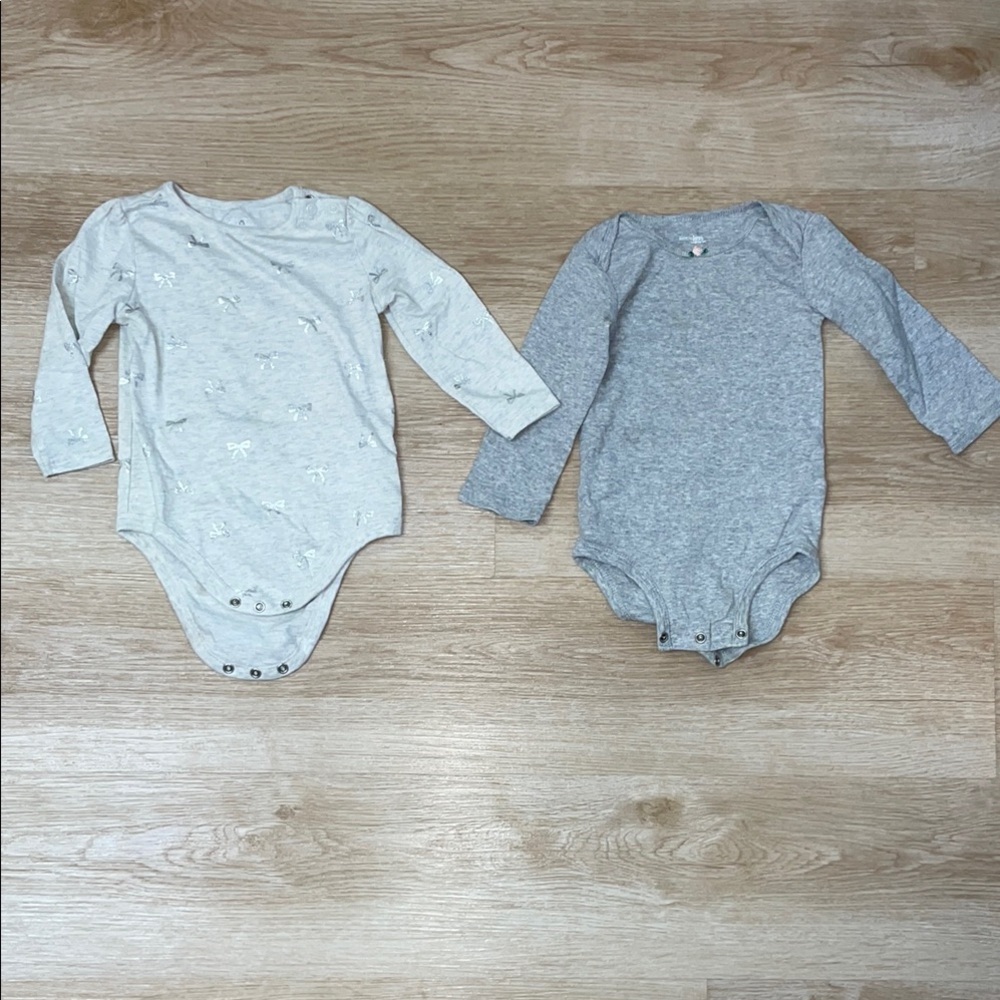 Garanimals Silver Bow Print &Simple Simple Joys Carter’s Long Sleeve Bodysuits